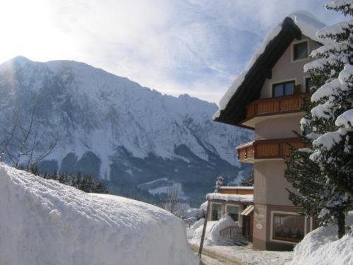 Hotel Pension Sonnenuhr 타우플리츠 객실 사진