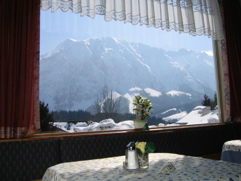 Hotel Pension Sonnenuhr 타우플리츠 외부 사진